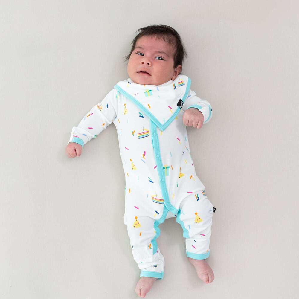 NWT Kyte Baby Romper in Cloud Party Size 6-12 monthsCloud Party / 6-12 months